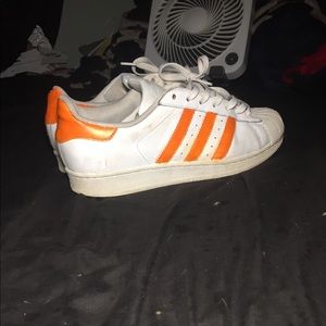 Adidas superstar orange